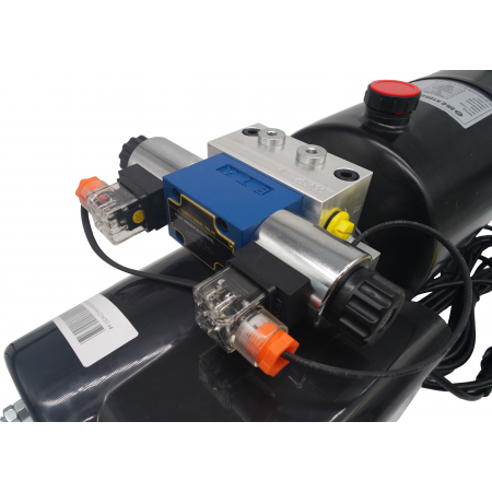 ZASILACZ AGREGAT HYDRAULICZNY 24V 2,2KW 2,5cm3 8L JEDNA SEKCJA + PILOT